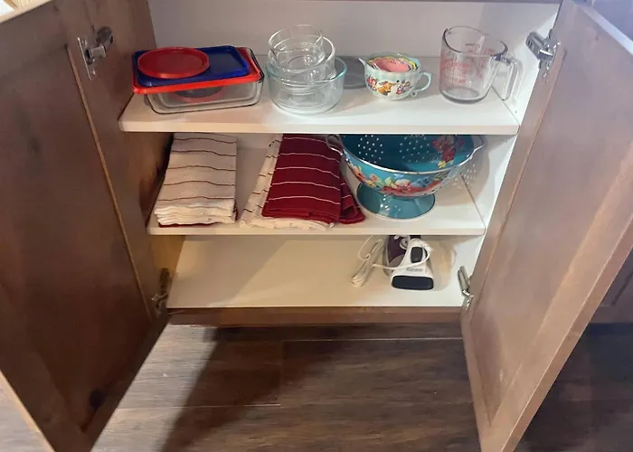 Tiny Tiny Bunkhouse *